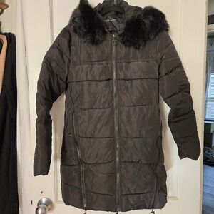 Black Puffer Jacket with Faux Fur Collar - Size Small